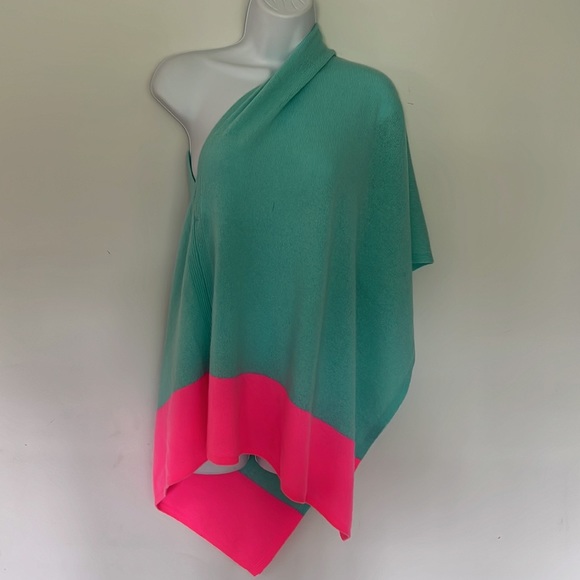 NWT Lillly Pulitzer Kinnon wrap Breakwater B resort Colorblock poncho pullover - Picture 12 of 12